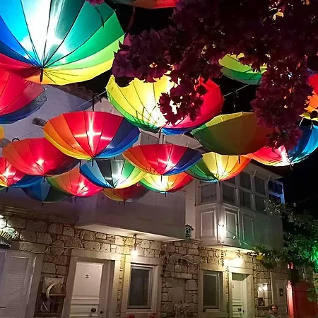 Otel Monat Alacati Ciftlikkoyu